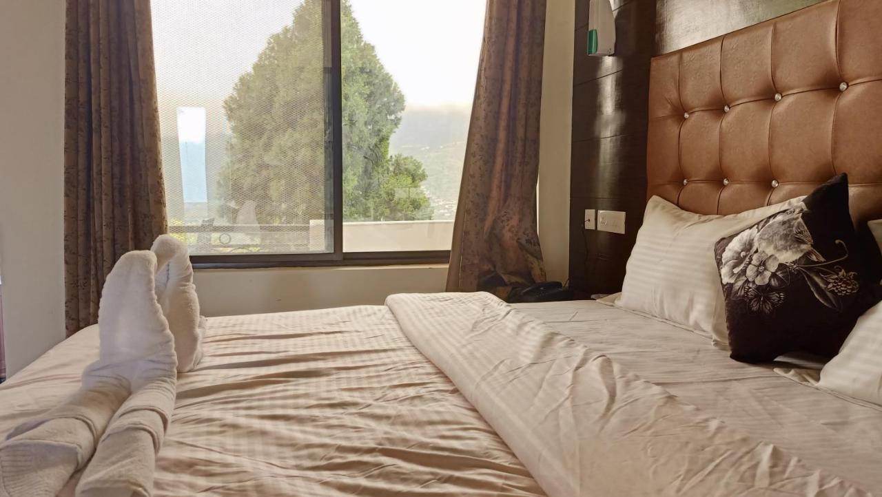 Hotel 7 Heights ムスーリー エクステリア 写真
